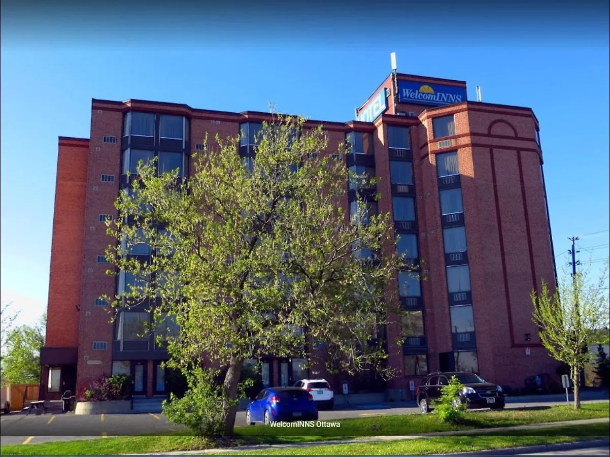 Welcominns Ottawa Hotel