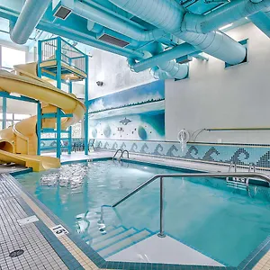 comfort-inn-suites-south.calgaryhotelsearch.com/