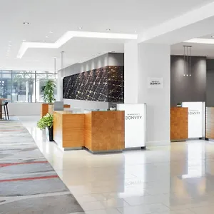 Delta By Marriott Centre Hotel