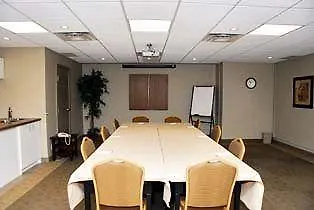 Welcominns Ottawa